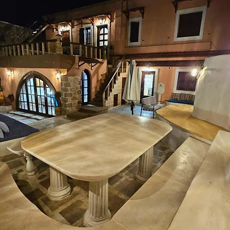 Villa Old Town Pearl