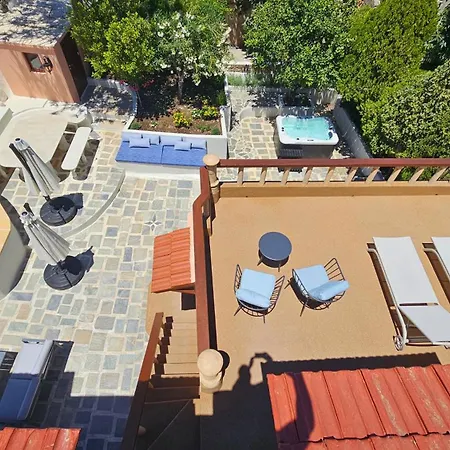 Villa Old Town Pearl *