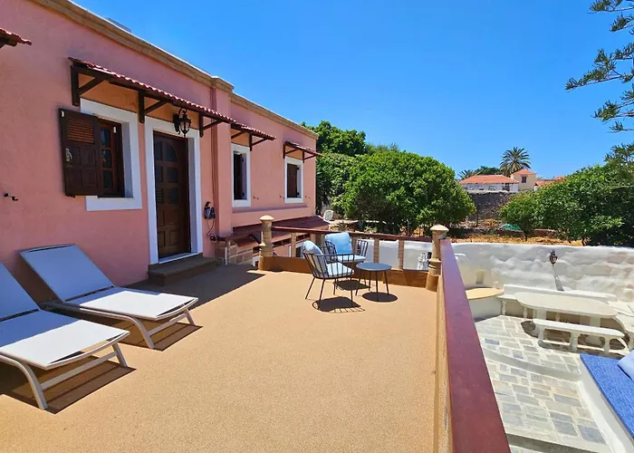 Old Town Pearl * Rhodes City