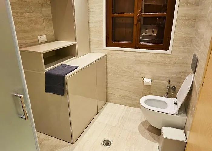 Villa Old Town Pearl *